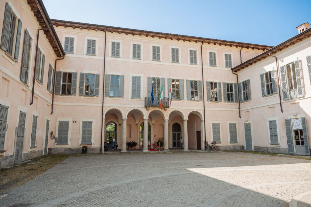 Esterno di Villa Litta Modignani fotografato da Stefano Pedrelli